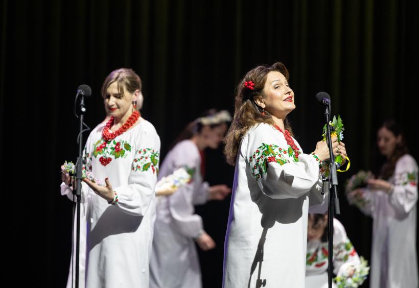 Bendrystės vakaras „Saulės“ salėje: muzika ir menas suvienijo lietuvių ir ukrainiečių bendruomenes