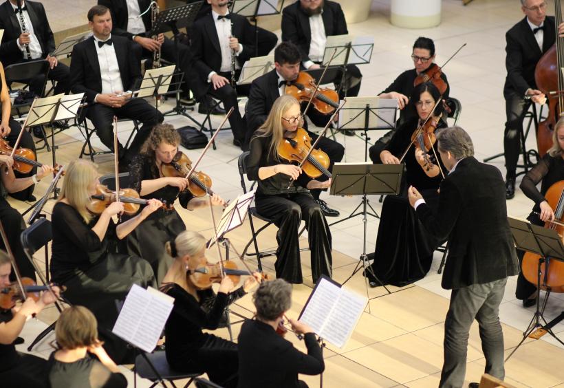 CAMERATA SOLARIS Šiaulių miesto simfoninis orkestras – muzikos garsais jungia regionus