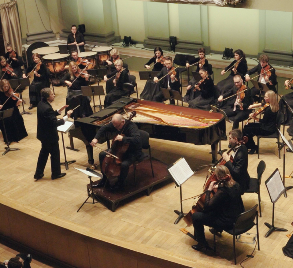 Vilhelmas Čepinskis – Infinitum: Suite for Violoncello, String orchestra and Timpani